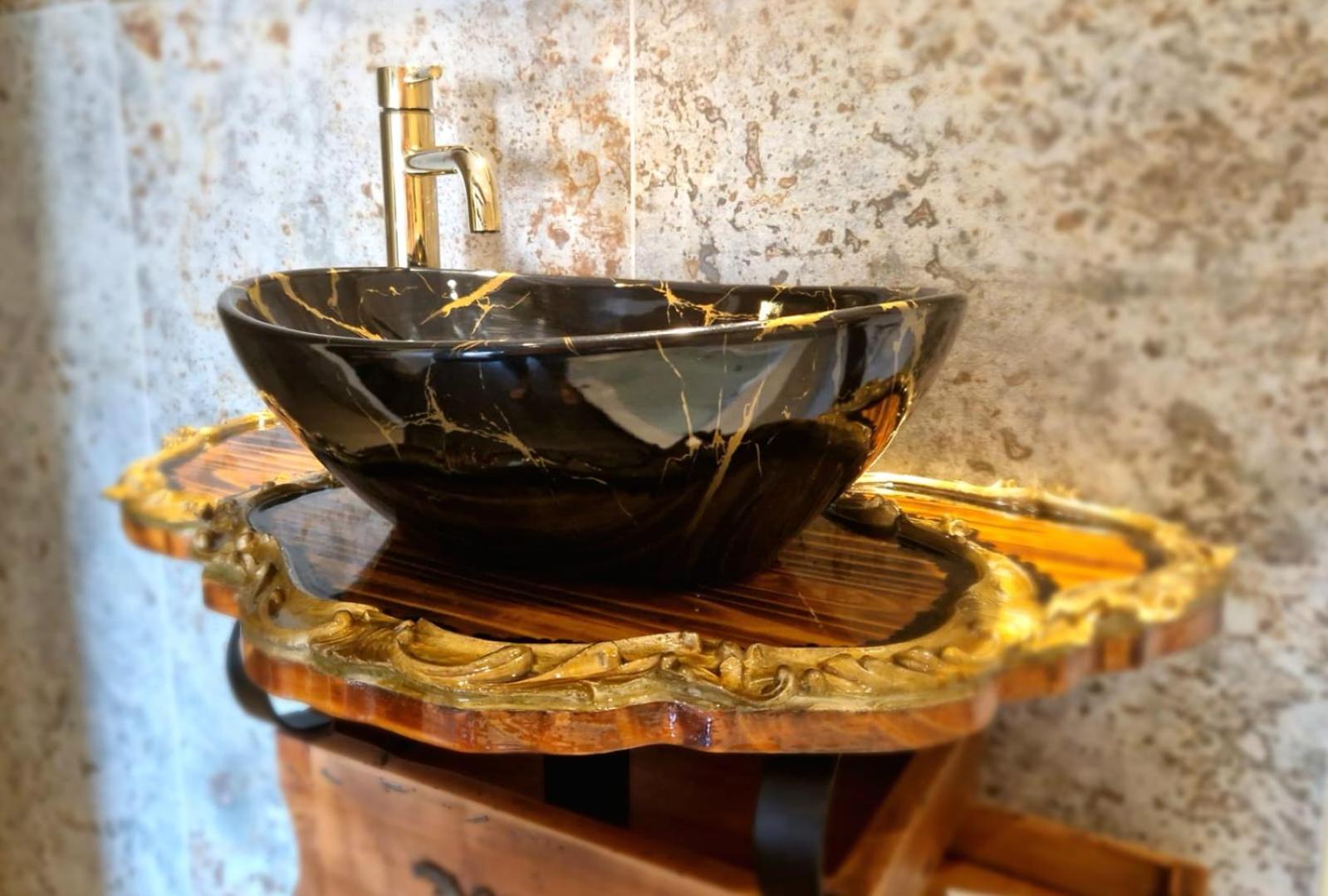 Le Lovy , Studio Independant Avec Jacuzzi Cubnezais Extérieur photo